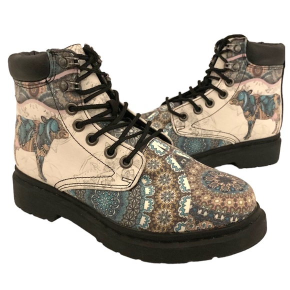 Boutique Shoes - Mandala Vegan Leather Combat Boots Boho Animal Print Size Men’s 5 Women’s 6.5